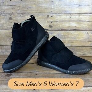 WORLD BOOTS Sz 6 Mens Chukka Moccasin Boots 100% Leather Suede True Black